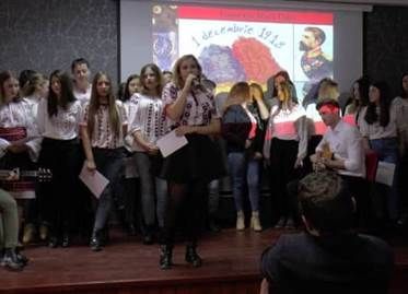 “La multi ani Romania”, de la scolile din Pascani