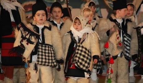 Concert de colinde, la Deleni. “Deschide usa, crestine!” – a treia editie