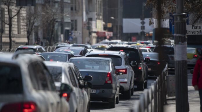 Dieselul obosește, benzina rezistă, electricele caută încă priza. Piața auto din Iași merge cu frâna trasă: înmatriculările noi, creștere de doar 1%