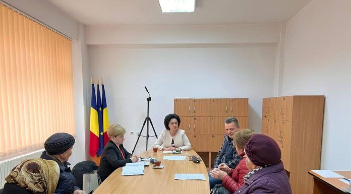 Ce a discutat noul prefect la primele audiențe de la Pașcani