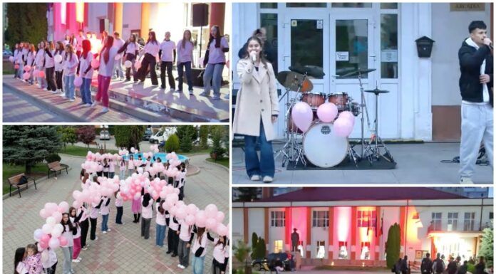 Concert și fundă umană la Pașcani, pentru luna prevenției cancerului de sân – VIDEO