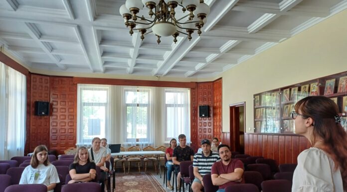 Pregătiri pentru sezonul faptelor bune! Protopopiatul Pașcani caută voluntari pentru campaniile de Crăciun