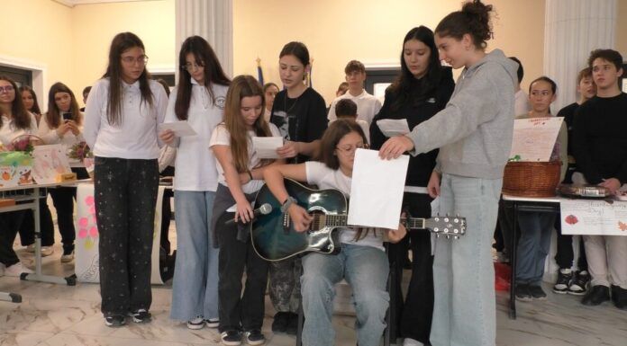 Elevii de la Liceul „Nicolae Iorga” au sărbătorit „Ziua Recunoștinței” prin fapte bune