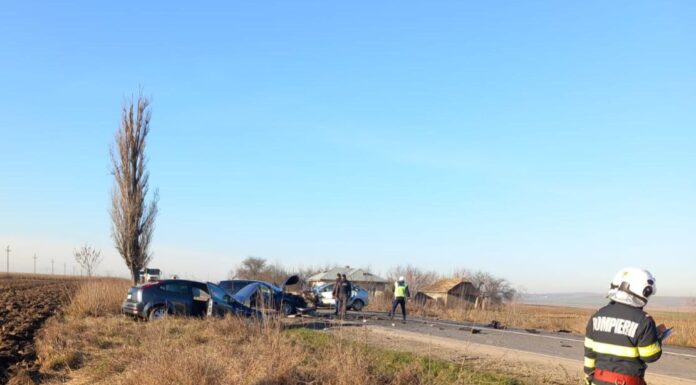 Accident rutier la Hanul Ancuței: trei mașini implicate, cinci victime