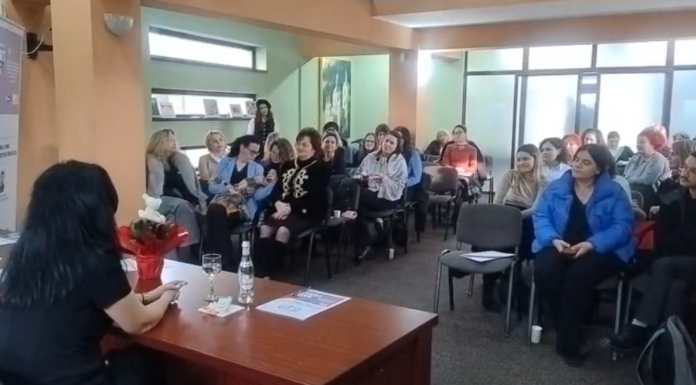 Conferință dedicată dizabilității, organizată la Târgu Frumos în cadrul proiectului „Școala Mea – Calitate pentru Educație”