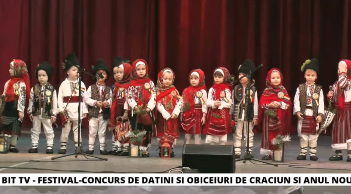 Tradițiile românești au prins din nou viață la Pașcani. Ediția a XIV-a a proiectului „Datinile la români” a umplut Casa de Cultură de emoție și culoare