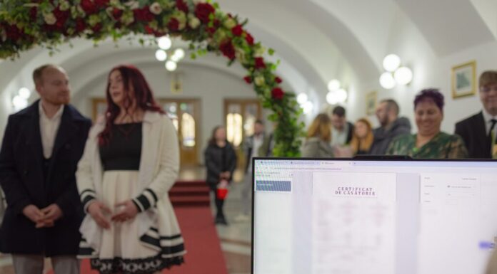 DIGITALIZARE FĂRĂ FINALIZARE | Certificatele digitale se tipăresc și se semnează de mână. Cum arată căsătoria „în cloud”, la un an de la implementarea unui proiect de 37 milioane de euro
