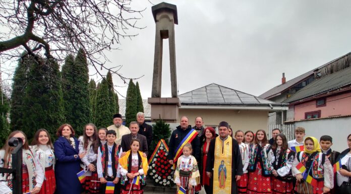 Ziua Națională, sărbătorită cu emoție și tradiție la Miroslovești – FOTO